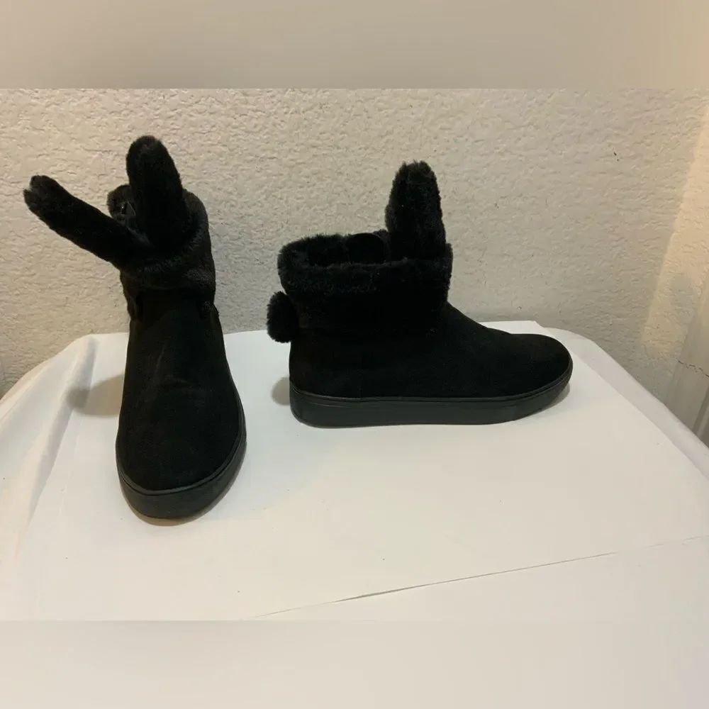 𝅺BRASH Faux Fur Bunny Ear Flat Ankle Booties Black